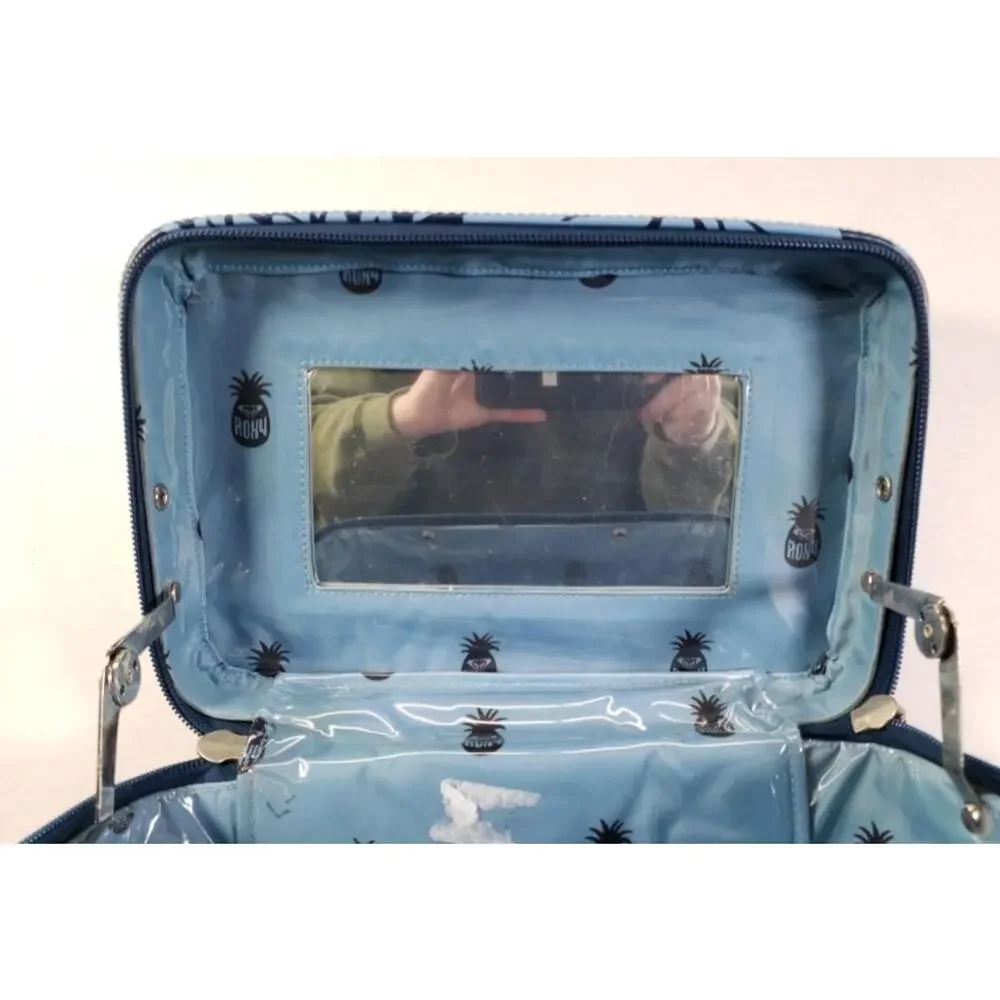 15 ROXY EUC VINTAGE MAKEUP TRAVEL CASE